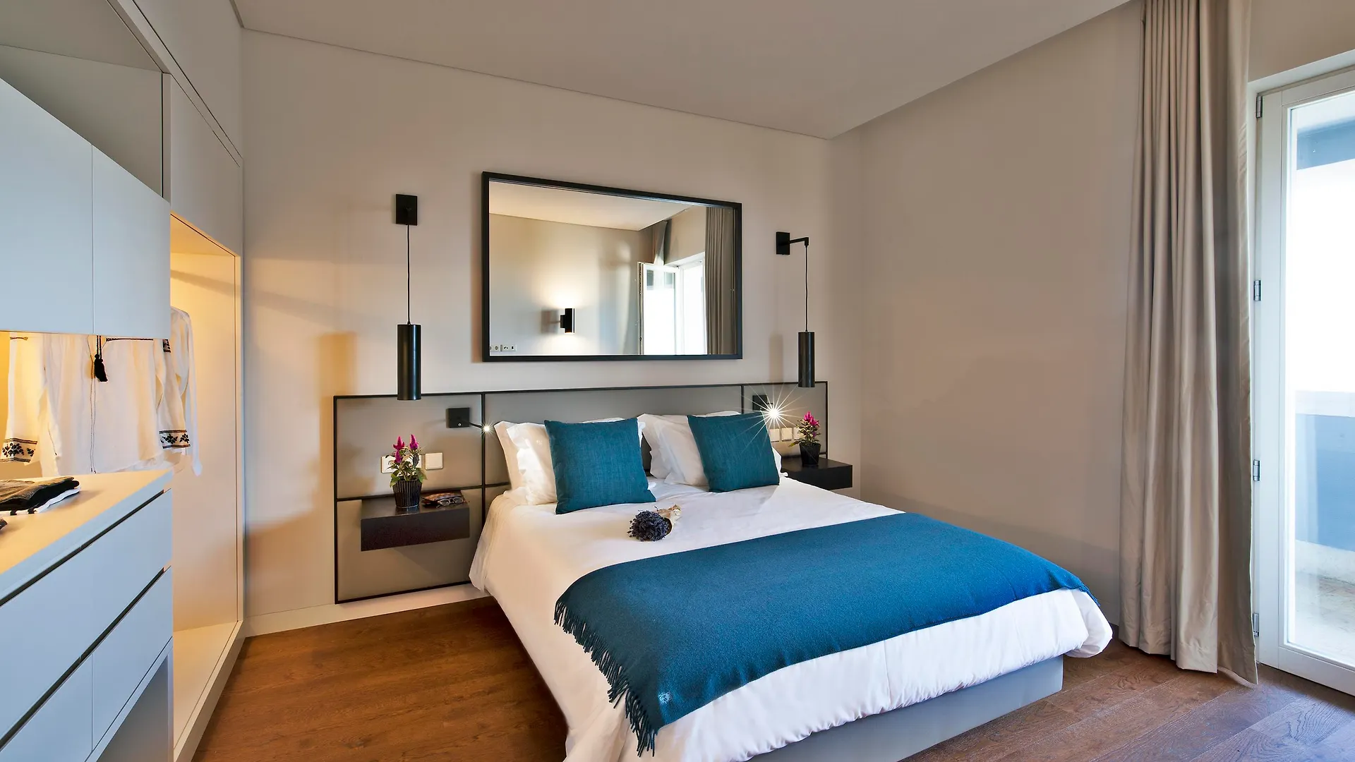 Lisbon Five Stars Apartments 8 Building