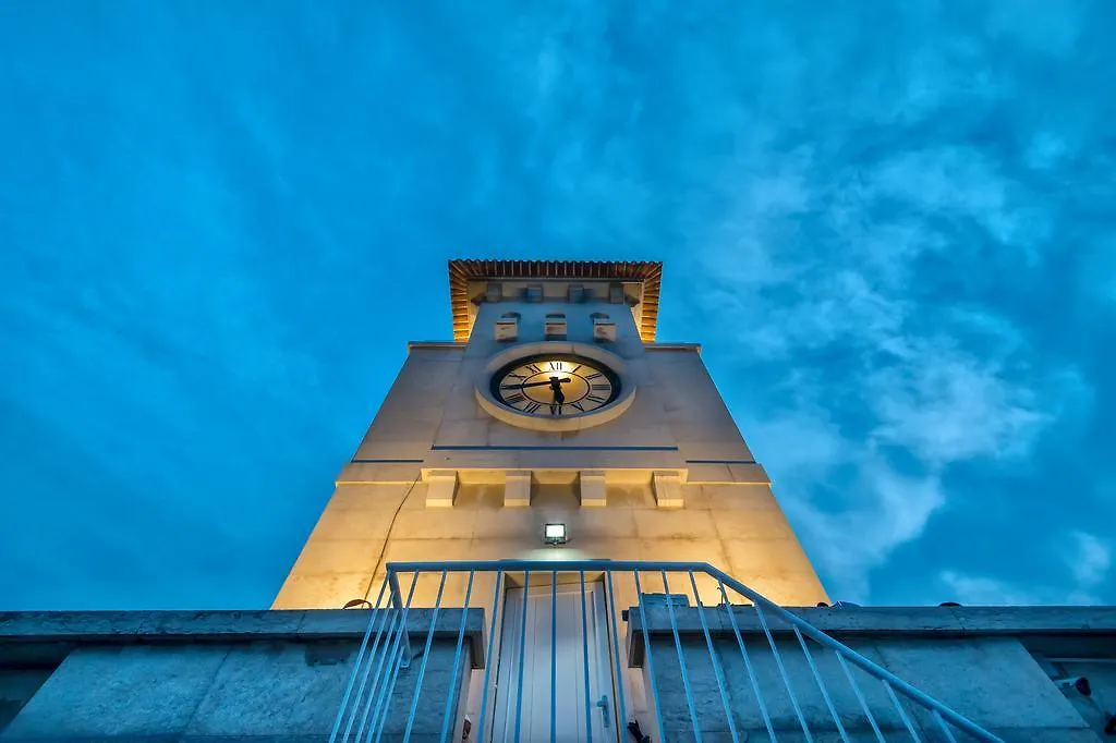 Lisbon Five Stars Apartments 8 Building 0*,  Πορτογαλία